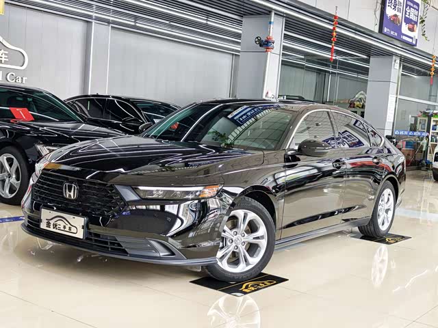 Honda Accord 2023 — фото 1
