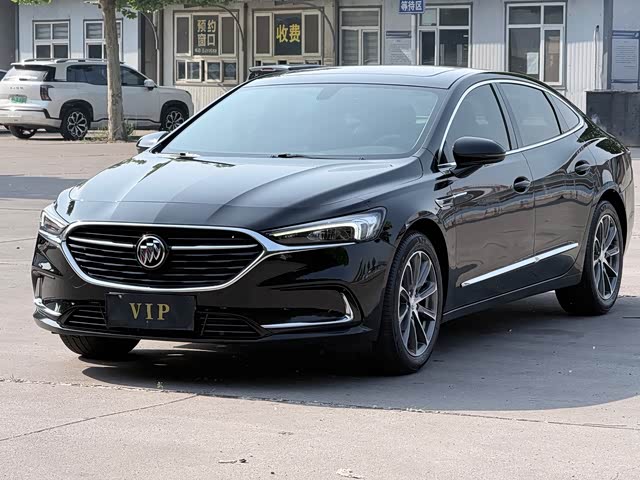 Buick LaCrosse 2022 — фото 1