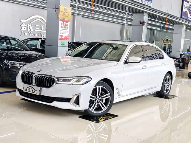 BMW BMW 5 Series 2021 — фото 1