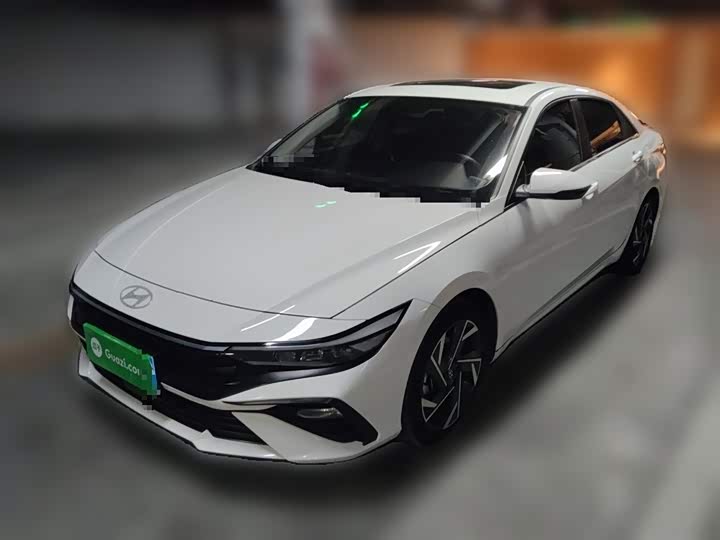 Hyundai Elantra 2023