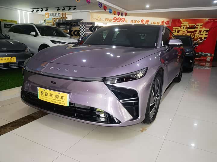 Exeed ES 2025