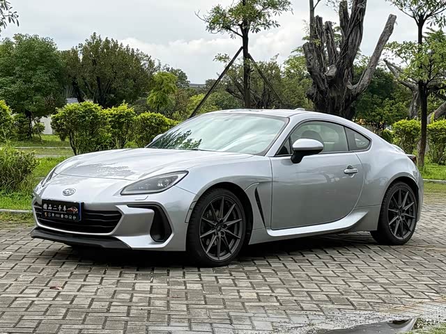 Subaru Subaru BRZ 2022 — фото 1