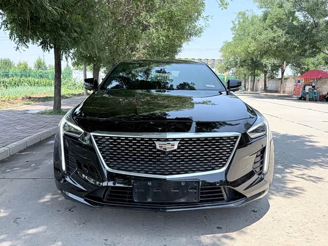 Cadillac CT6 2021 — фото 1