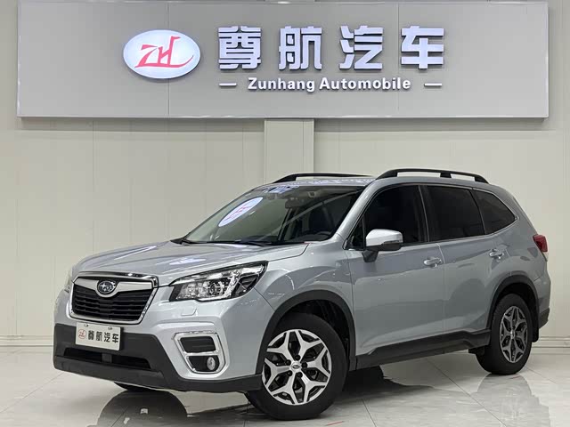 Subaru Forester 2021 — фото 1