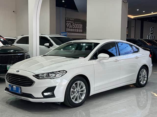 Ford Mondeo 2020 — фото 1