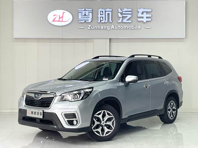 Subaru Forester 2021 — фото 1