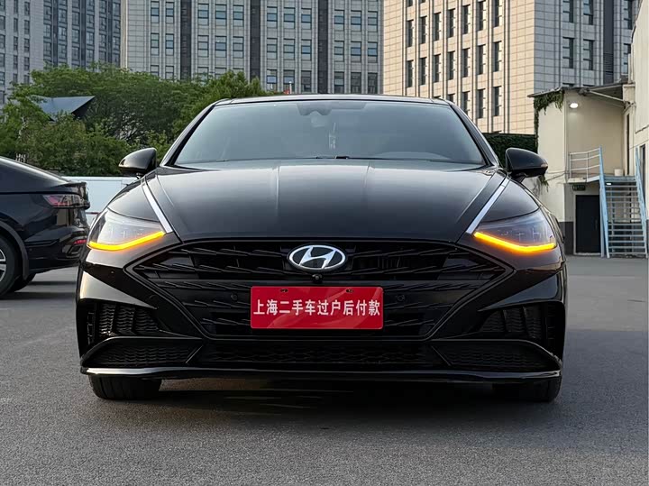 Hyundai Sonata 2020 — фото 1