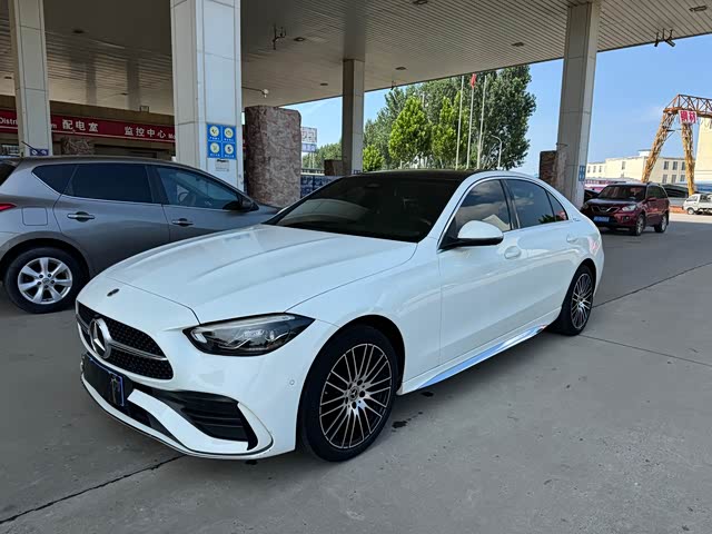 Mercedes-Benz C-Class 2022 — фото 1