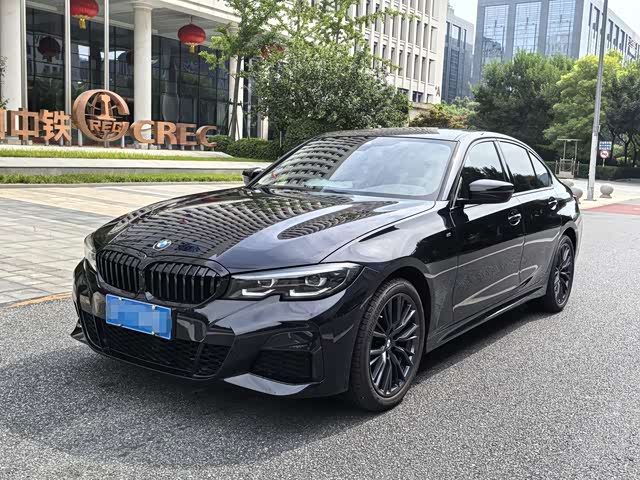 BMW BMW 3 Series 2022 — фото 1