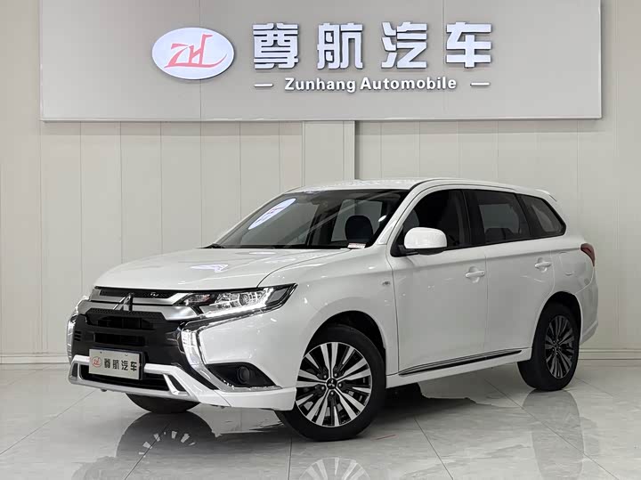 Mitsubishi Outlander 2021
