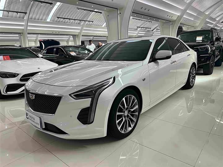 Cadillac CT6 2022