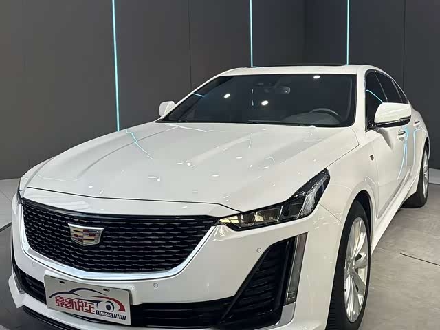 Cadillac CT5 2021 — фото 1