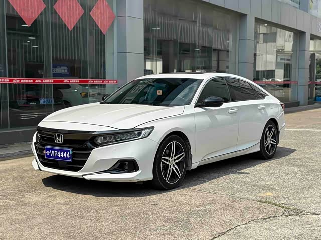 Honda Accord 2022 — фото 1