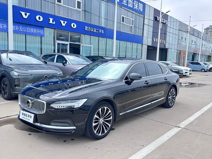 Volvo S90 2024