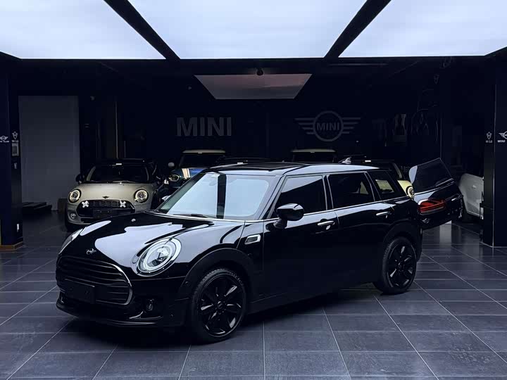 MINI MINI CLUBMAN 2021 — фото 1