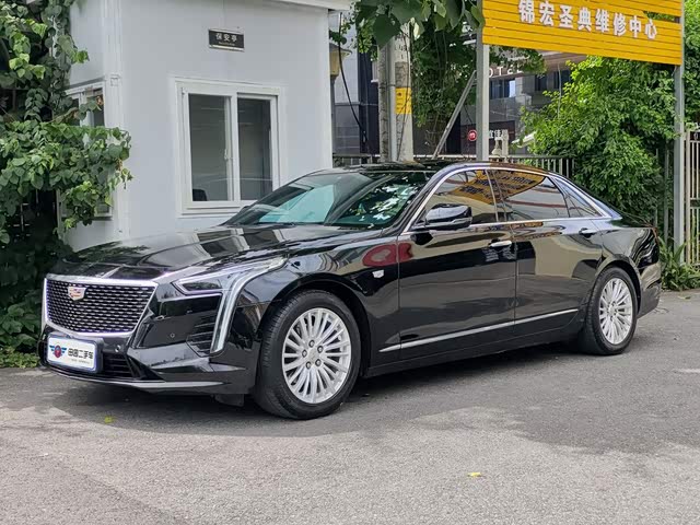 Cadillac CT6 2021 — фото 1