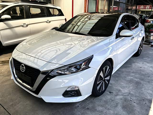 Nissan Teana 2021 — фото 1