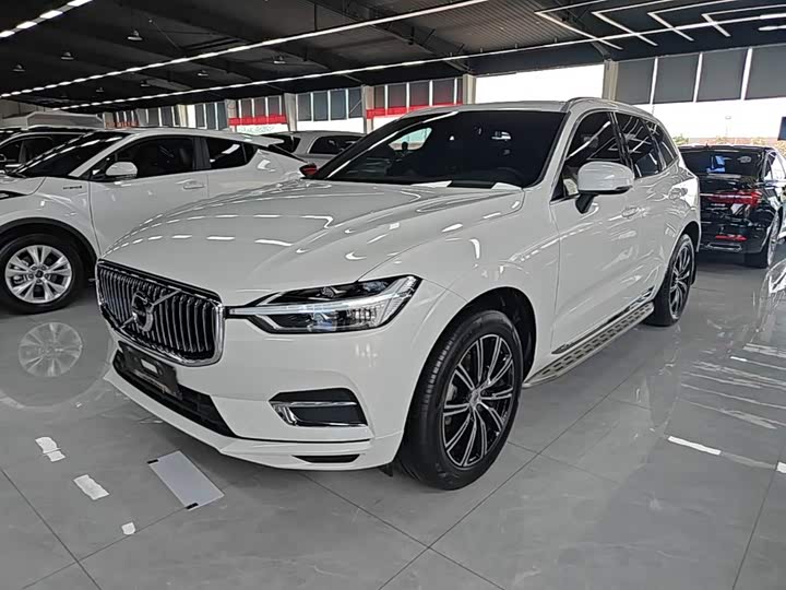 Volvo Volvo XC60 2021 — фото 1