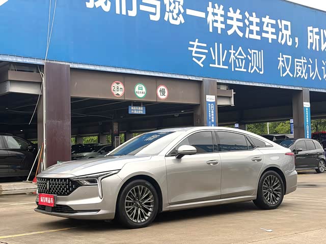 Besturn Besturn B70 2022 — фото 1