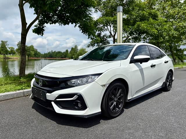 Honda Civic 2021 — фото 1