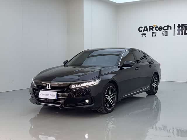 Honda Accord 2022 — фото 1