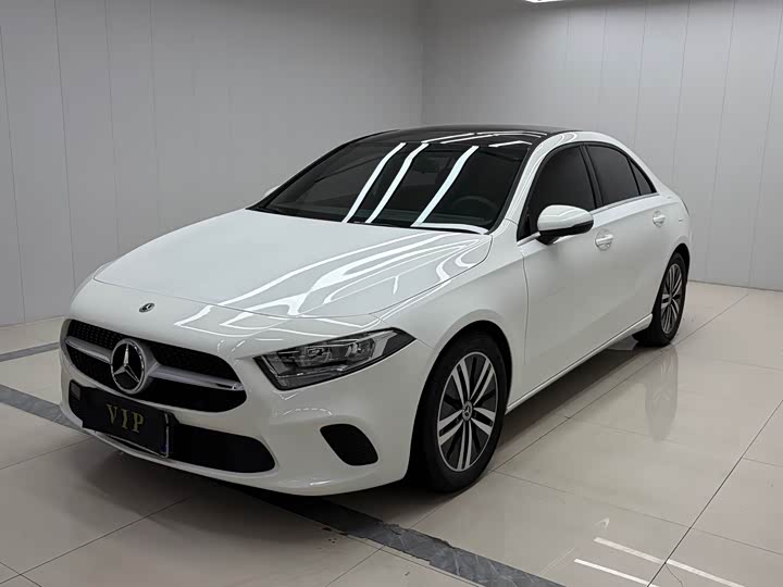 Mercedes-Benz Mercedes-Benz A-Class 2022 — фото 1