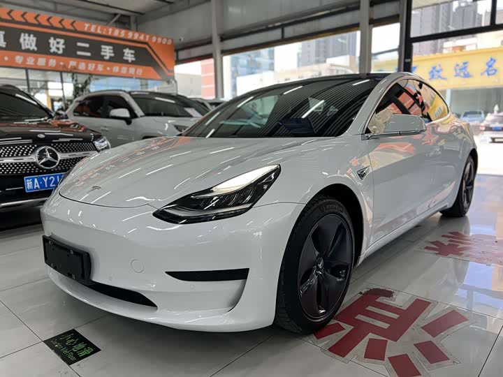 Tesla Model 3 2019 — фото 1