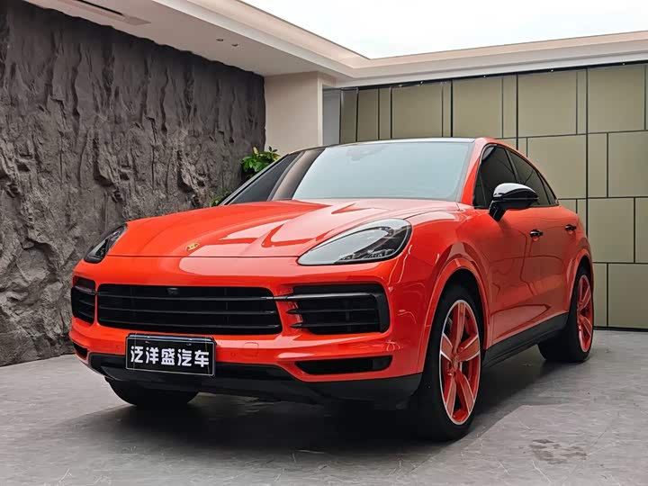 Porsche Cayenne 2019 — фото 1