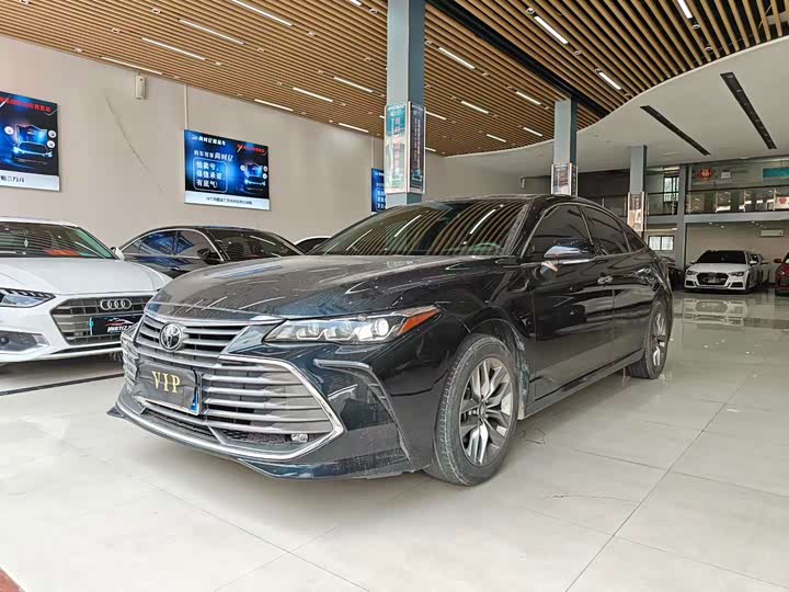 Toyota Avalon 2021 — фото 1