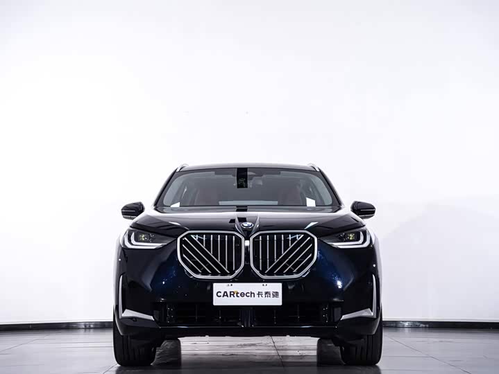 BMW BMW X3 2025 — фото 1