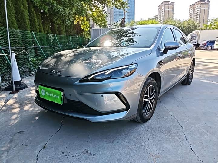 BYD Hai Bao 05 DM-i 2025 — фото 1