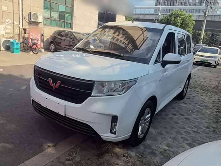 Wuling Motors Wuling Hongguang PLUS 2021 — фото 1