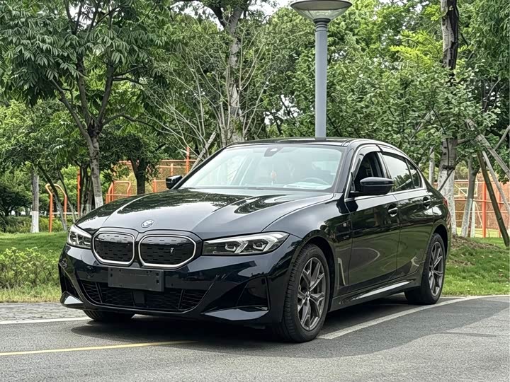 BMW BMW i3 2022 — фото 1