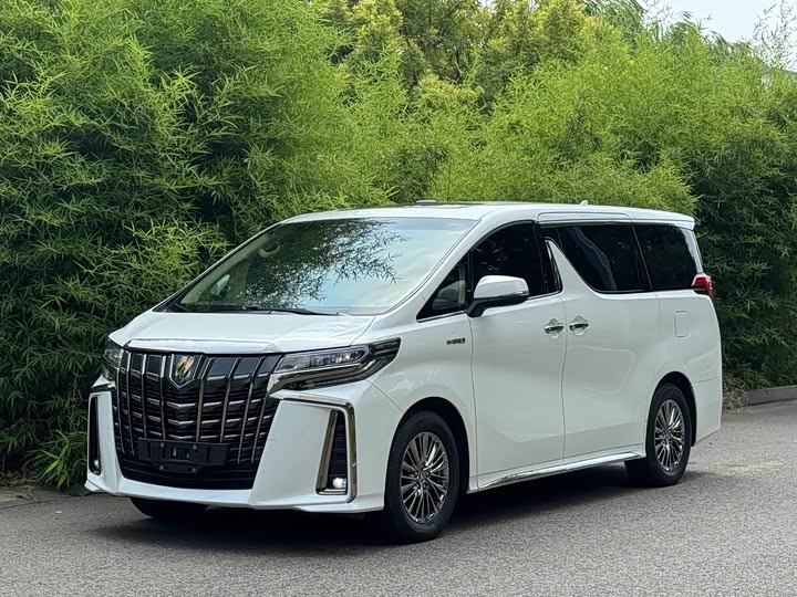Toyota Alphard 2023 — фото 1