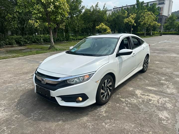 Honda Civic 2016 — фото 1