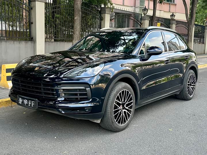 Porsche Cayenne 2019 — фото 1
