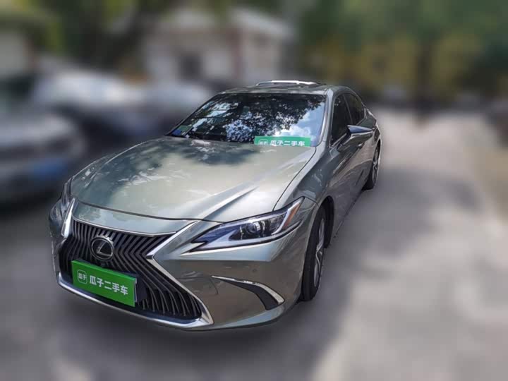 Lexus Lexus ES 2020 — фото 1