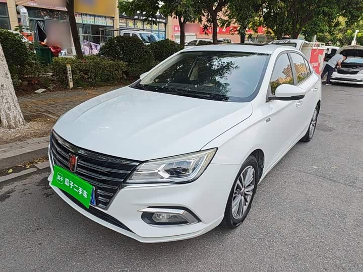 Roewe Roewe i5 2019 — фото 1