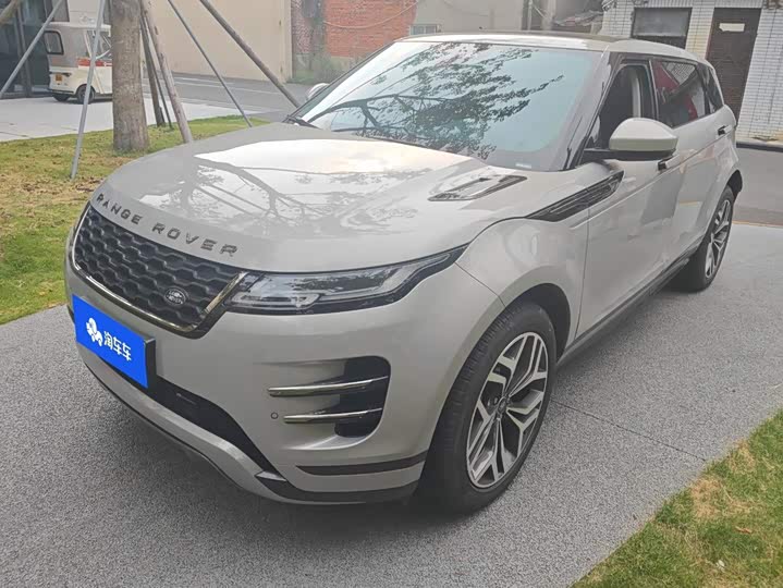 Land Rover Range Rover Evoque 2023 — фото 1
