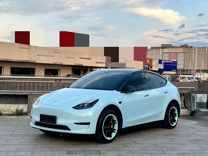 Tesla Model Y 2022 — фото 1