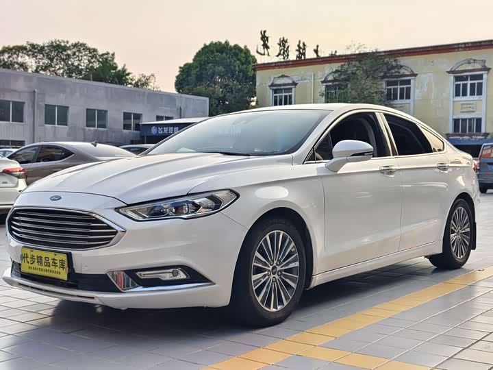 Ford Mondeo 2018 — фото 1