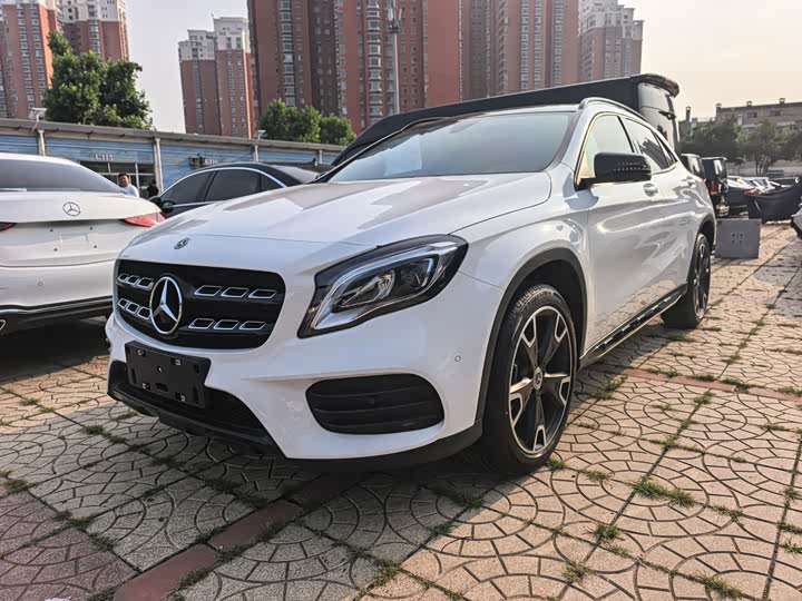 Mercedes-Benz Mercedes-Benz GLA 2018 — фото 1